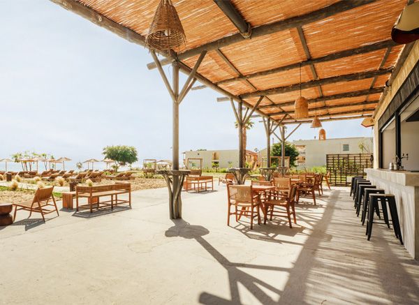 La Mar Beach Lounge